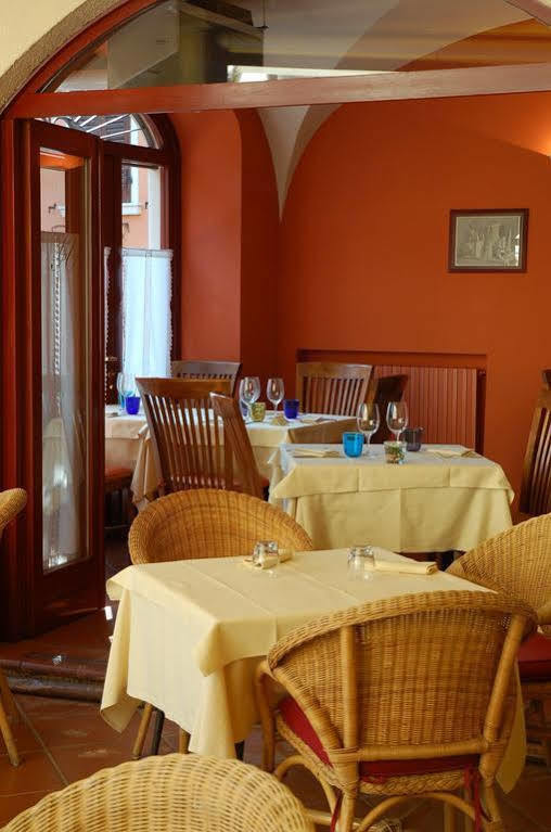 Locanda Agli Angeli Гардоне Ривьера Экстерьер фото